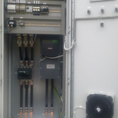 Система управления двигателями постоянного тока испытательной установки